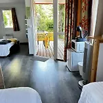 Les Du Perigord 3*