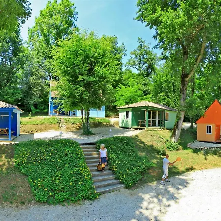 Les Du Perigord Tatil parkı