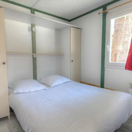 Tatil parkı Les Du Perigord 3*