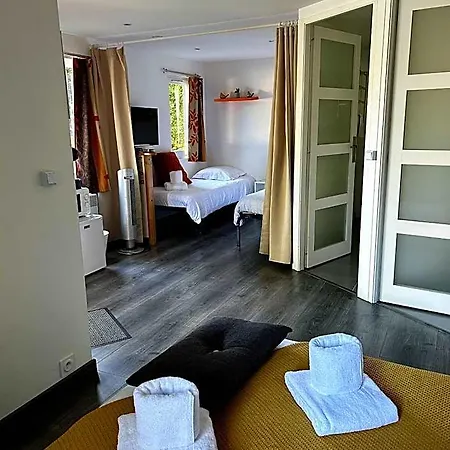 Üdülőpark Les Du Perigord 3*