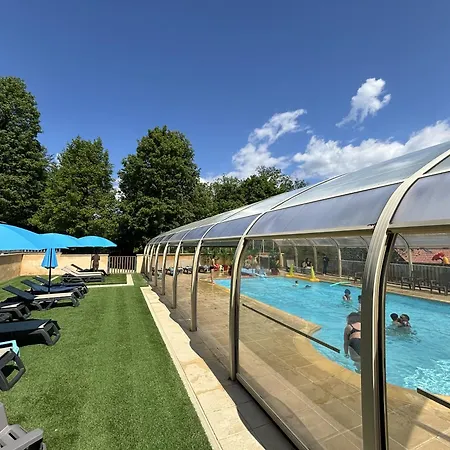 Les Du Perigord Tatil parkı